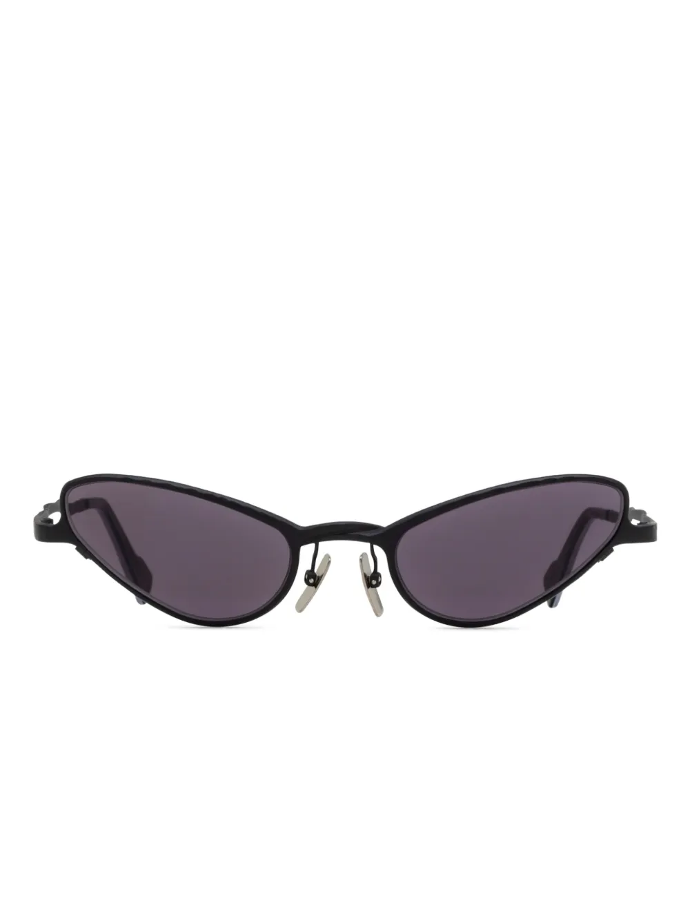 Kuboraum cat-eye frame sunglasses | Black | Image 1
