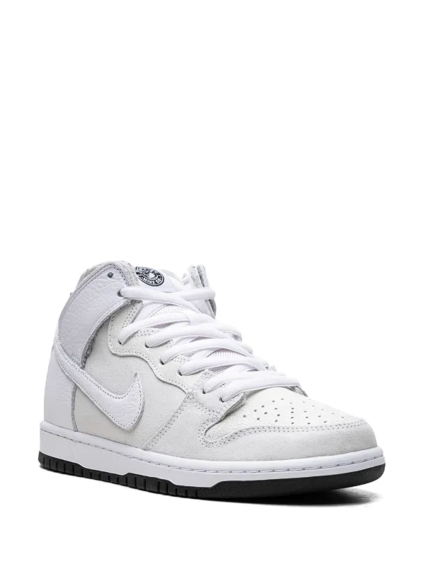 Nike x Antihero Dunk High SB Sneakers | White | FARFETCH RO