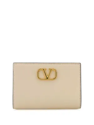 FARFETCH - The Global Destination For Modern Luxury FARFETCH - The Global Destination For Modern Luxury