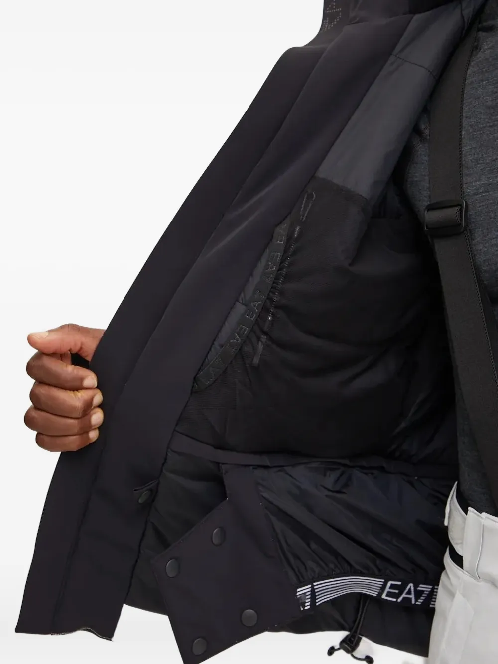 Ea7 Emporio Armani Ski-jack met capuchon en vlakken Zwart