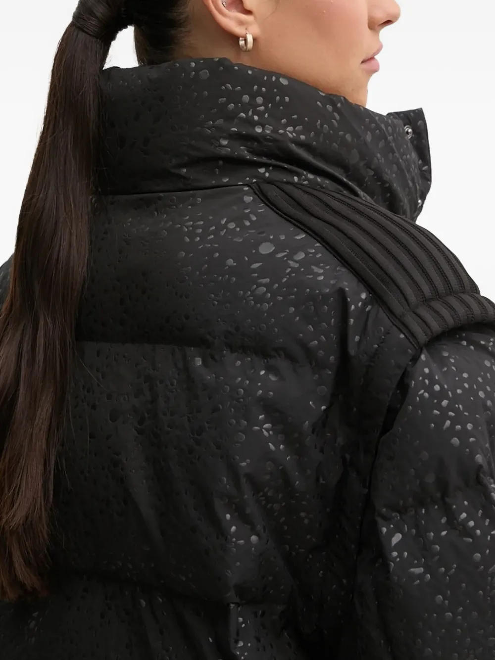 Ea7 Emporio Armani Gewatteerd donsjack met gespikkelde print Zwart