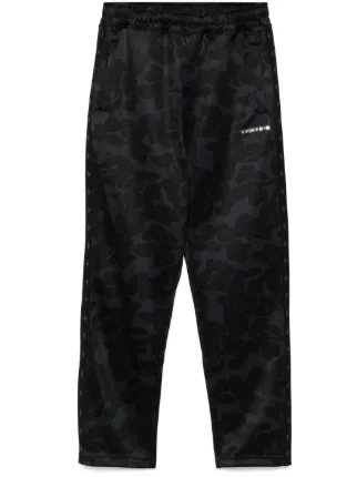 A BATHING APE®