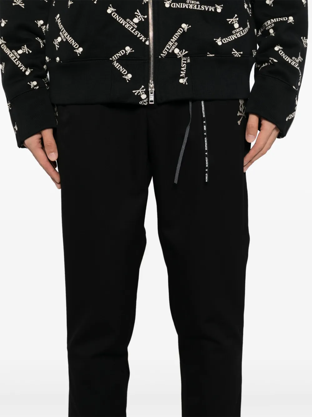 Mastermind World Broek met geborduurd logo Zwart