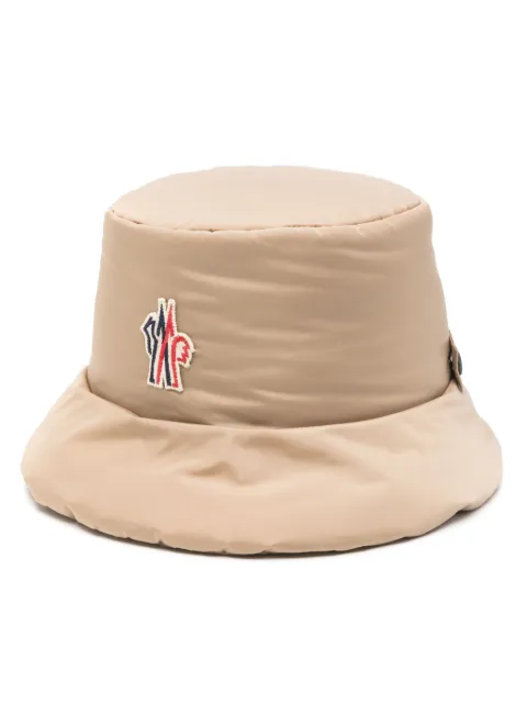 Moncler Grenoble gorro de pescador con parche del logo
