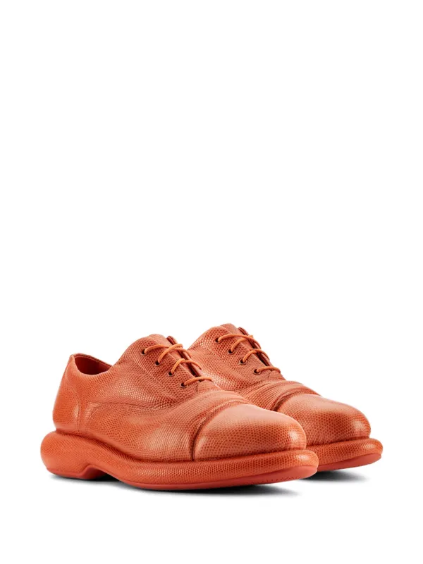 Martine Rose x Clarks Oxford Shoes | Orange | FARFETCH