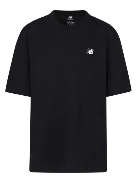 New Balance Kids تيشيرت بطبعة شعار الماركة