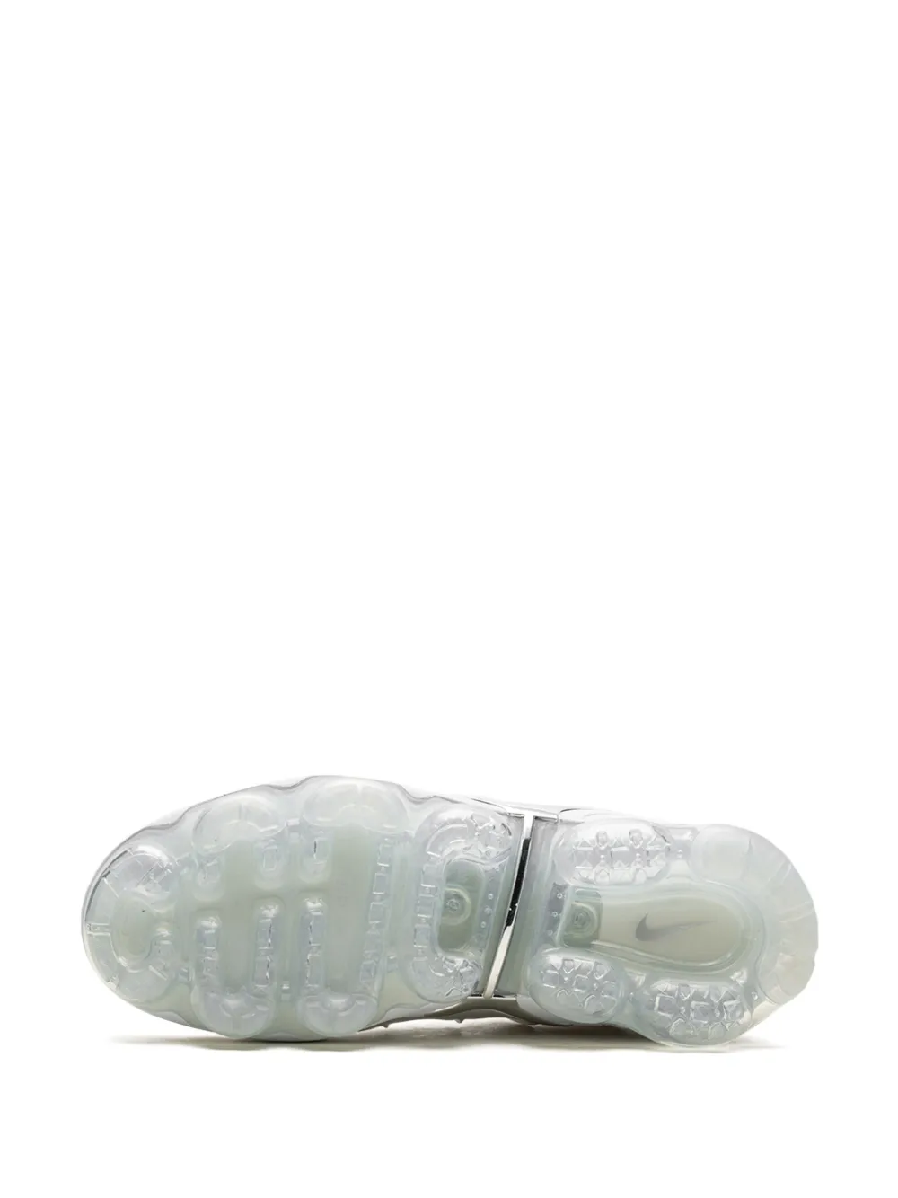 White womens vapormax plus on sale