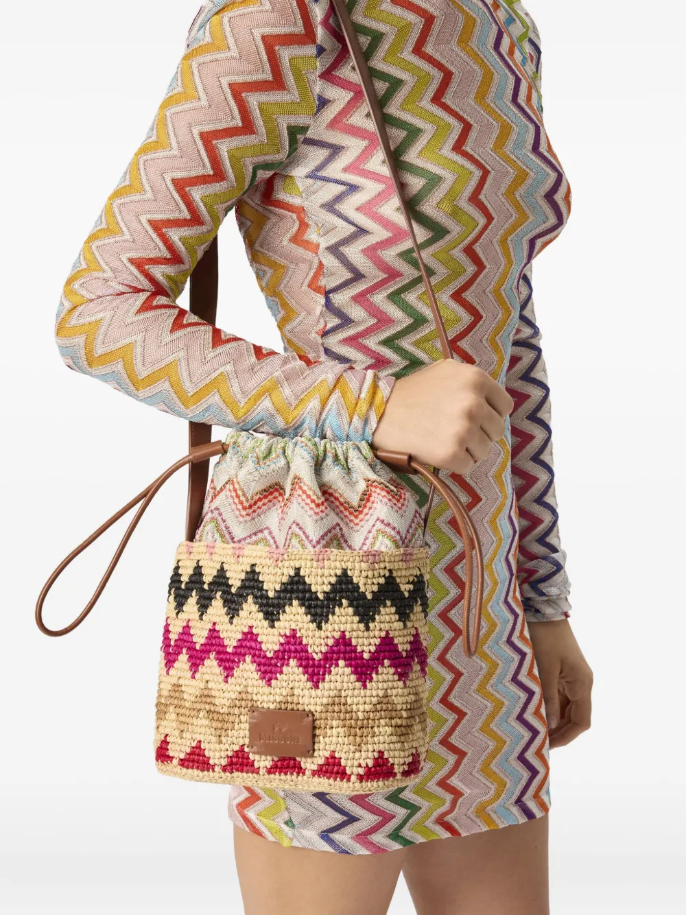 Missoni zigzag-pattern bucket bag Beige
