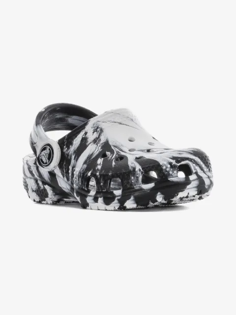 Crocs قبقاب 'كلاسيك ماربلد كلوغ TD' "بلاك"