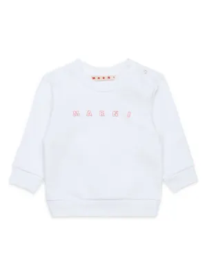 logo-embroidered T-shirt