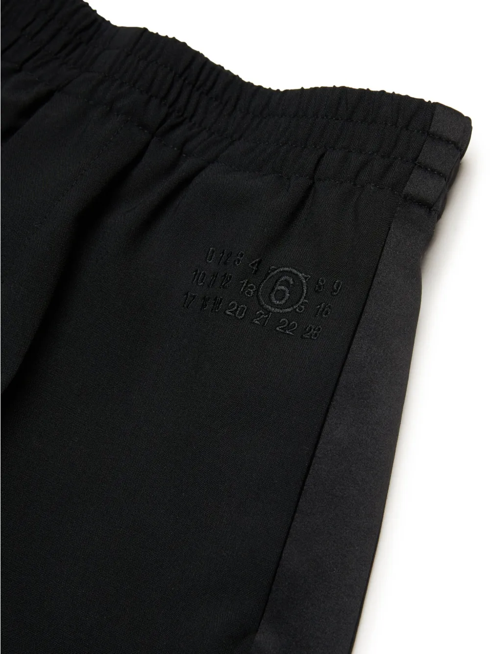 MM6 Maison Margiela Kids Shorts met borduurwerk Zwart