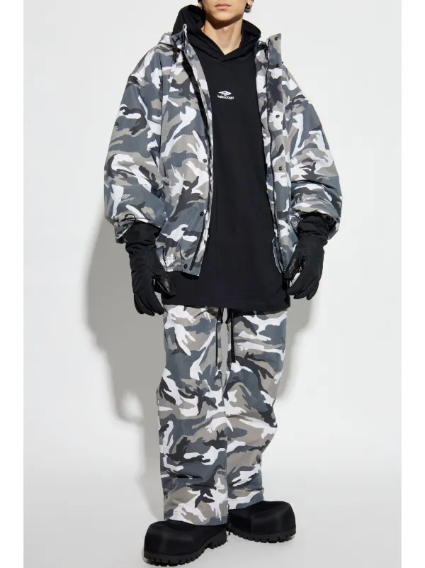 Camo ski outfit outlet