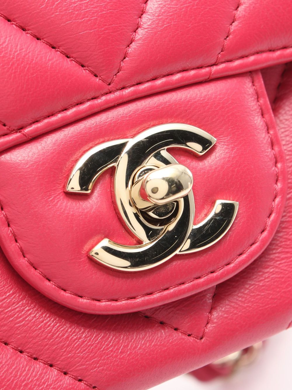 CHANEL 2019 V-Stitch shoulder bag Women