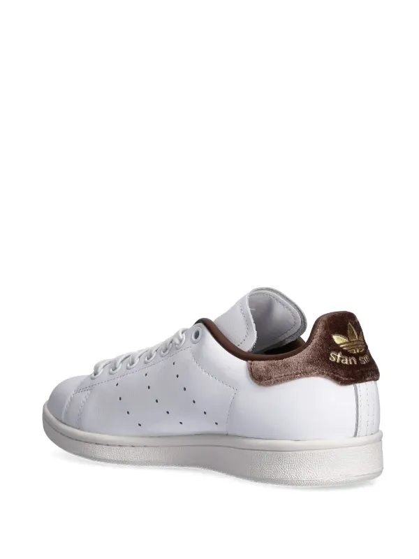 adidas gazelle silver green womens adidas Kids' Grade School Gazelle Shoes, Size 7, Pink/White