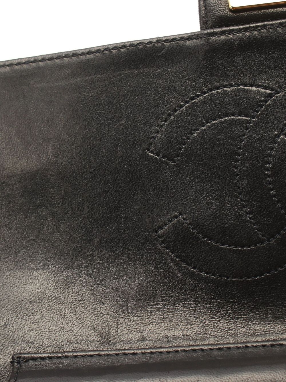 CHANEL 1996-1997 matelasse-effect shoulder bag Women