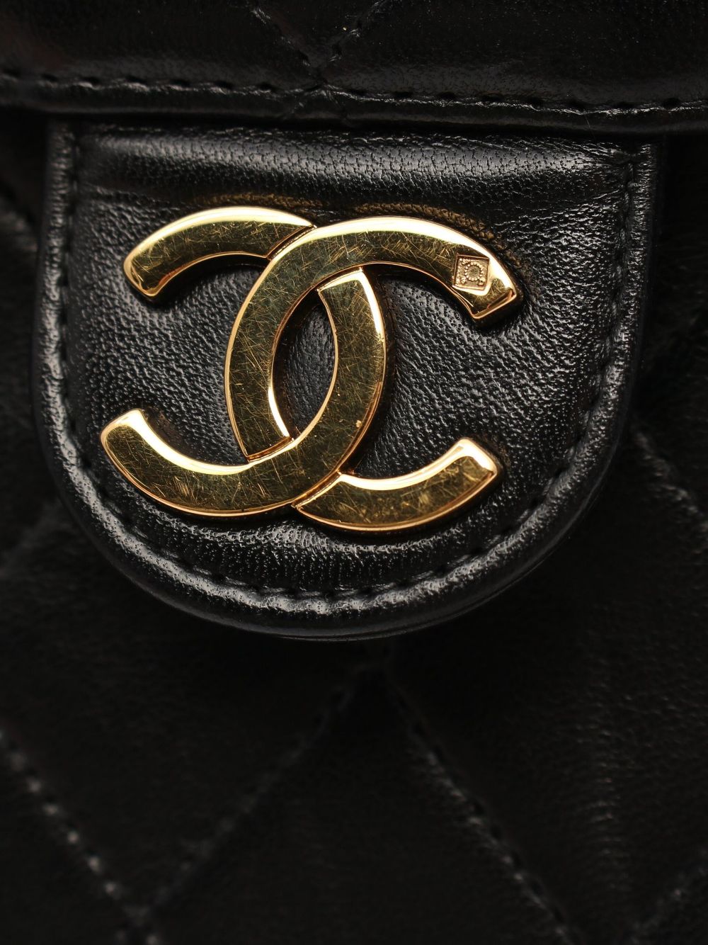 CHANEL 1996-1997 quilted shoulder bag Women