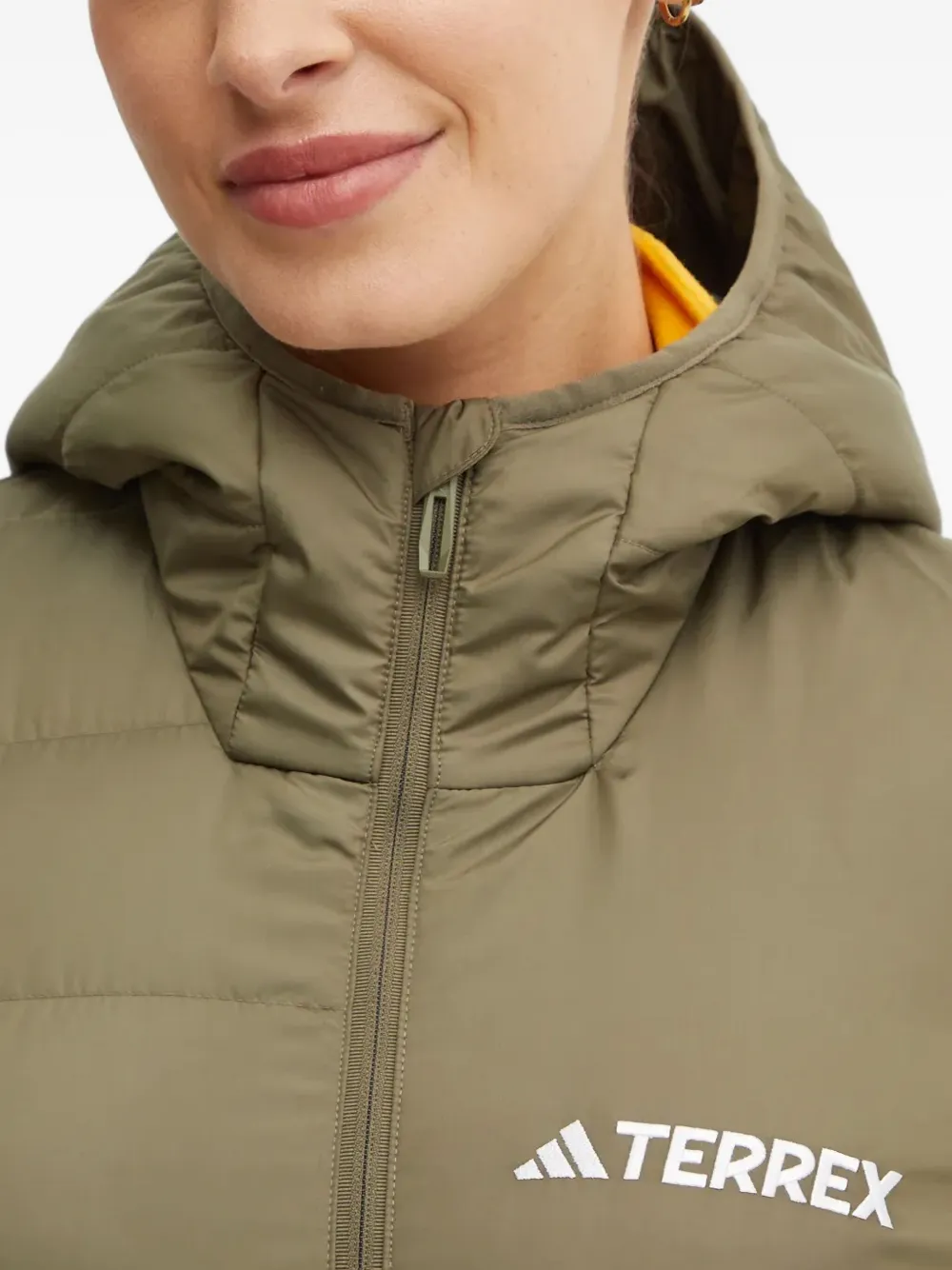 adidas Terrex donsjack met capuchon Groen