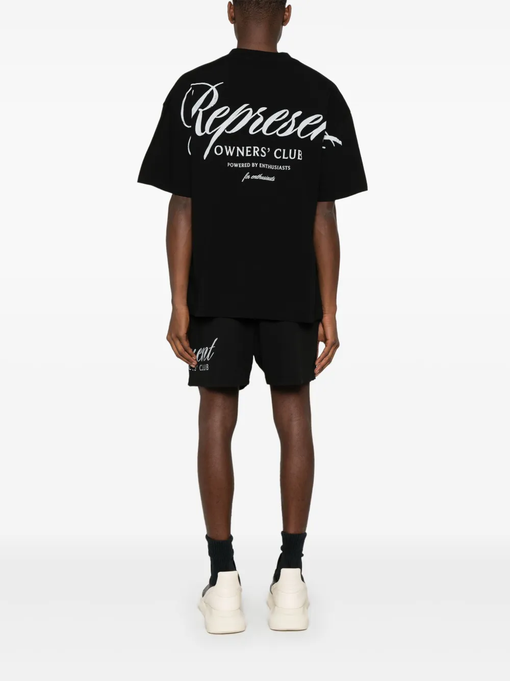 Represent Owners Club Script T-shirt - Zwart