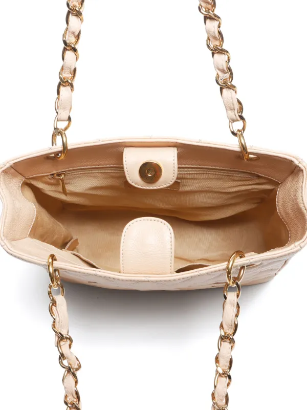 CHANEL Pre-Owned 2010 diamond-quilted Tote Bag | Neutrals | FARFETCH