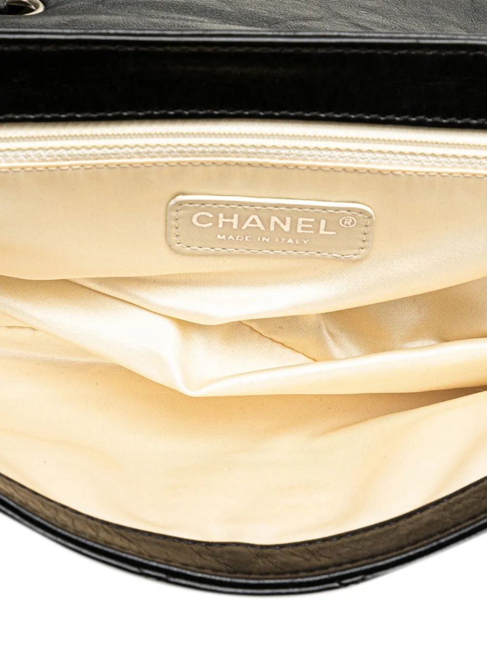 Pre-owned Chanel 2008-2009 Quilted Lambskin Reissue East West Flap Shoulder Bag In White