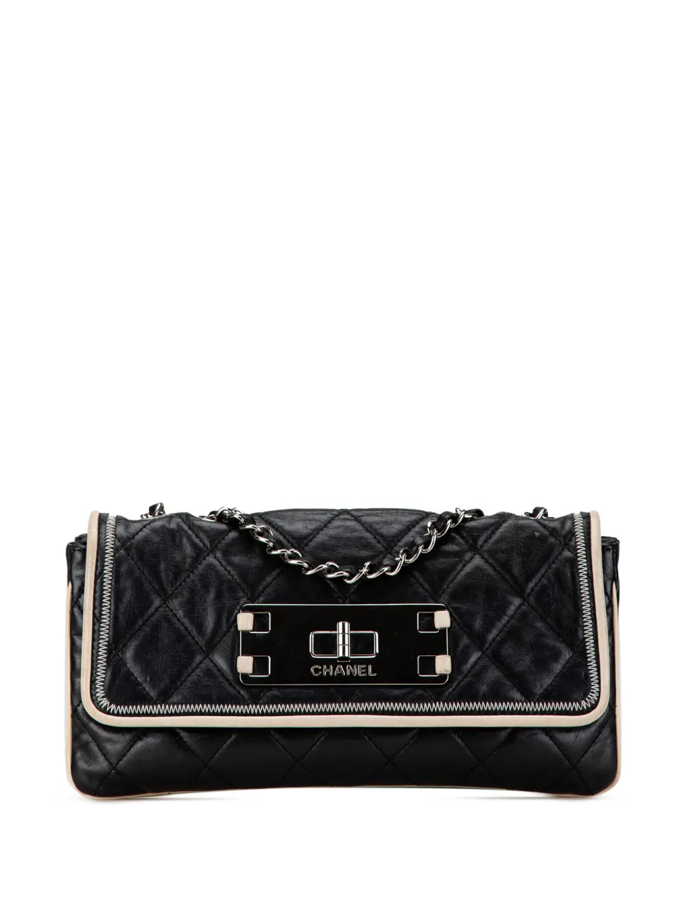 CHANEL Pre-Owned 2008-2009 キルティング リイシュー イーストウエスト フラップ ショルダーバッグ - ホワイト CHANEL Pre-Owned 2008-2009 キルティング リイシュー イーストウエスト フラップ ショルダーバッグ - ホワイト