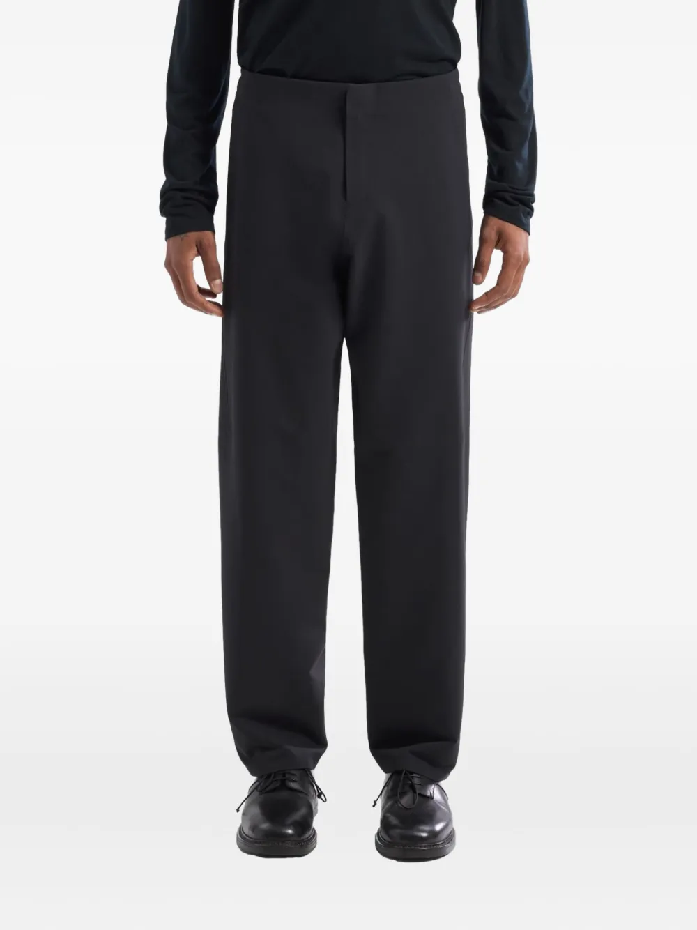 Veilance Straight broek met elastische taille Zwart