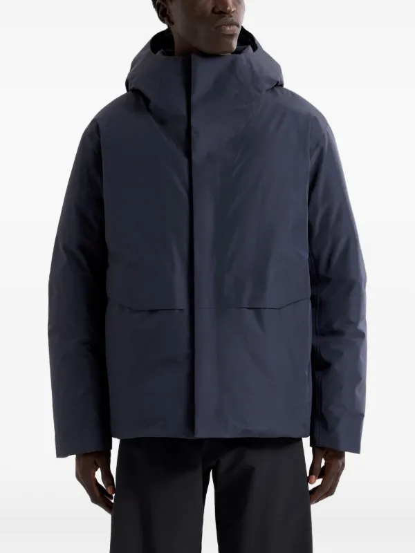Veilance Sorin ダウンパーカーコート | ブルー | FARFETCH JP