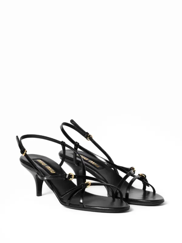 Miu Miu エナメルレザーサンダル | ブラック | FARFETCH JP