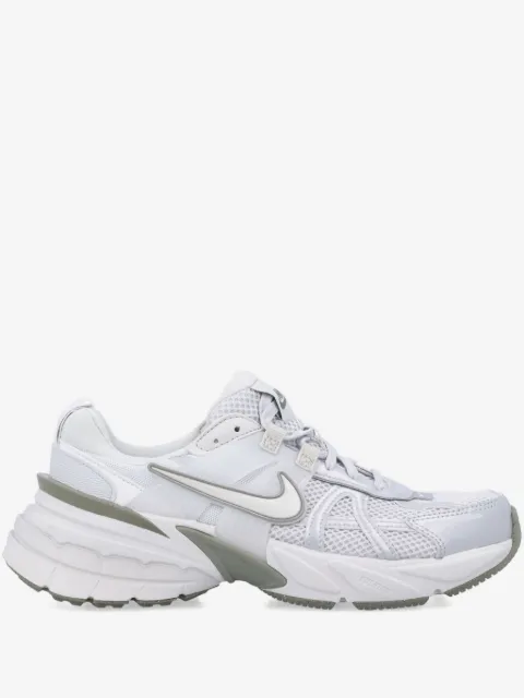 Nike baskets V2K Run