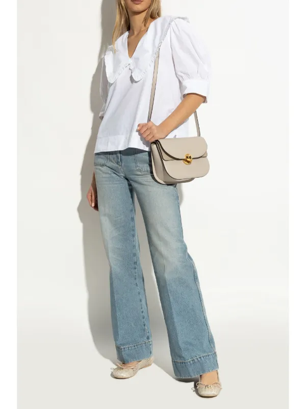 Furla ロゴ フラットシューズ | ニュートラル | FARFETCH JP