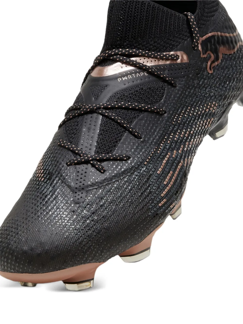 PUMA Future 7 Ultimate FG/AG Sneakers | Black | FARFETCH CA