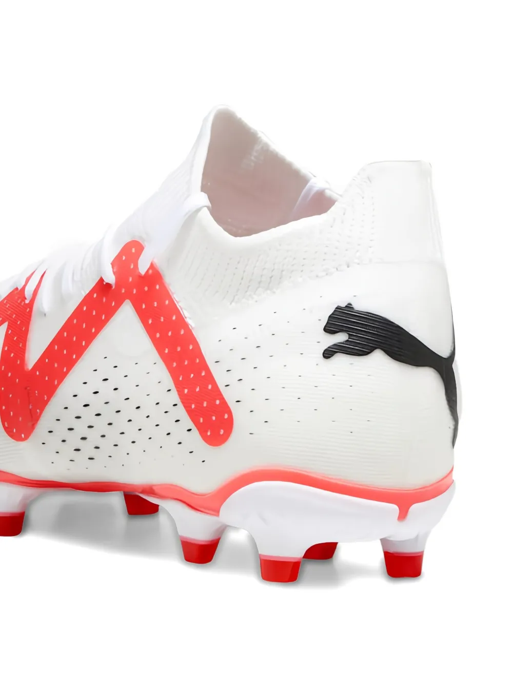 PUMA Future Match FG AG "Breakthrough Pack" sneakers Wit