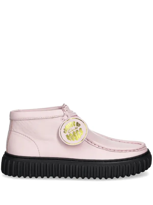 MARTINE ROSE ロコ ティテル トロストリンク フティ 【関税込】 Clarks Originals Martine Rose Torhill ブーツ | ピンク