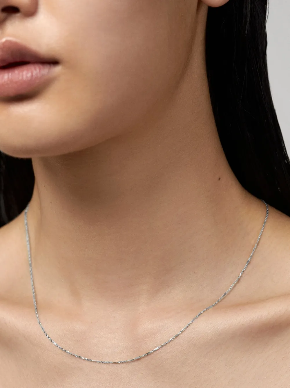 Monica Vinader 14kt Shimmer Weißgoldhalskette | Echtschmuck | Image 2