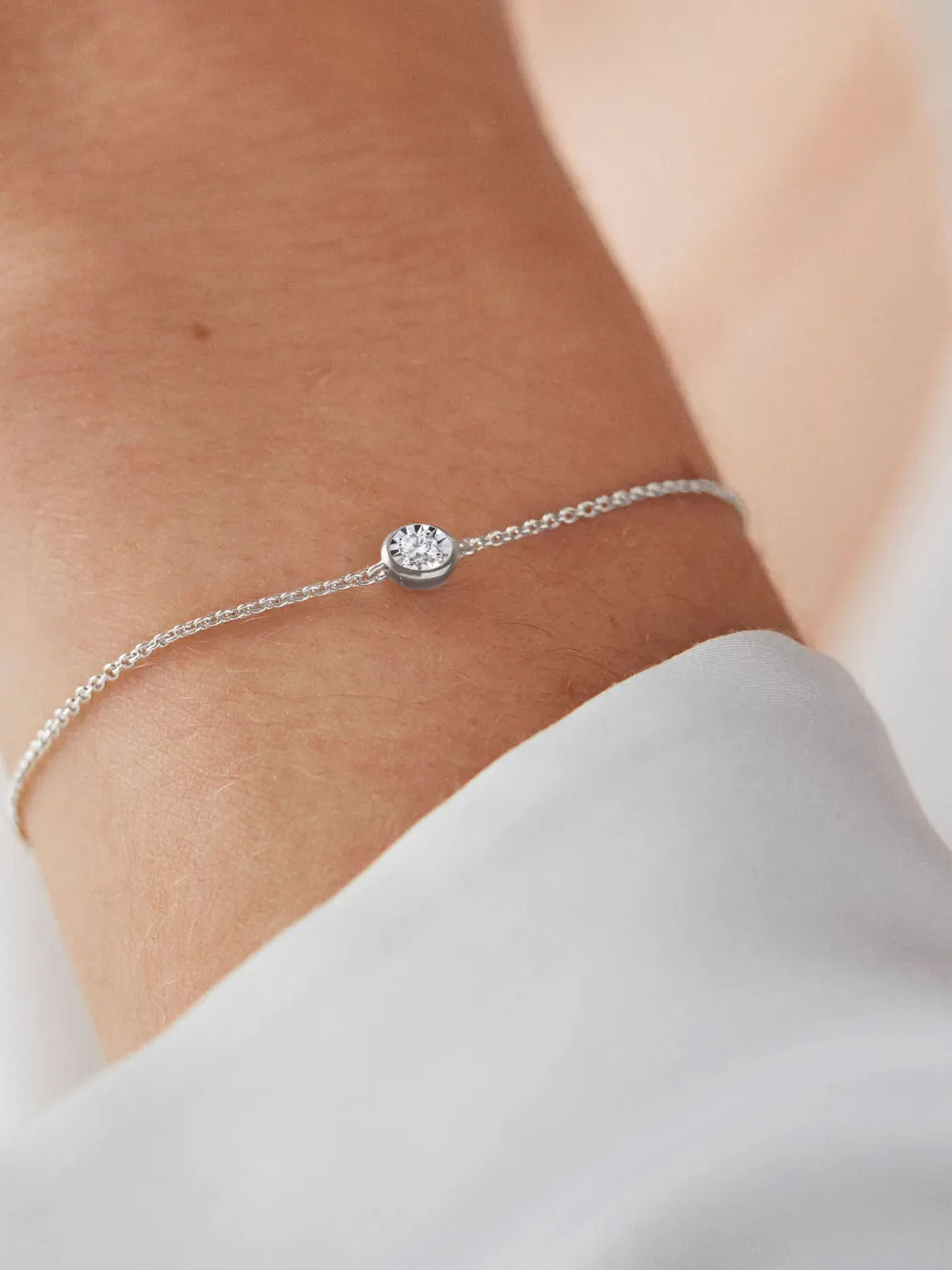 Monica Vinader Sterling Silver Solitaire Diamond Chain Bracelet Lab Grown Diamond In Silver
