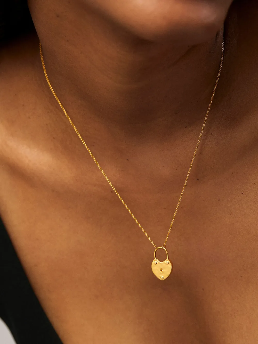 Monica Vinader Heart Padlock Pendant Necklace In Gold