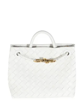 【関税送料込】BOTTEGA VENETA Andiamo Ecru Bottega Veneta Small Andiamo Parachute Bag in Ecru & Muse