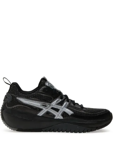 ASICS tenis con parche del logo