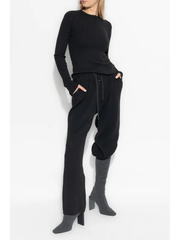 FEAR OF GOD ESSENTIALS ワッフルニット パンツ | ブラック | FARFETCH JP