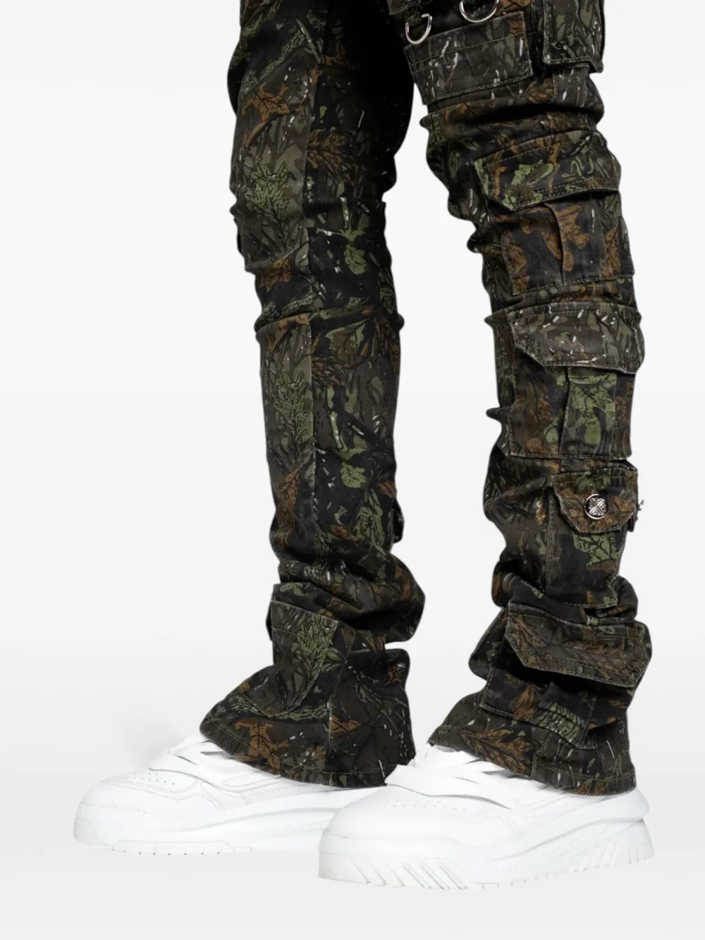 Guapi Camouflage-print Jeans In Grün