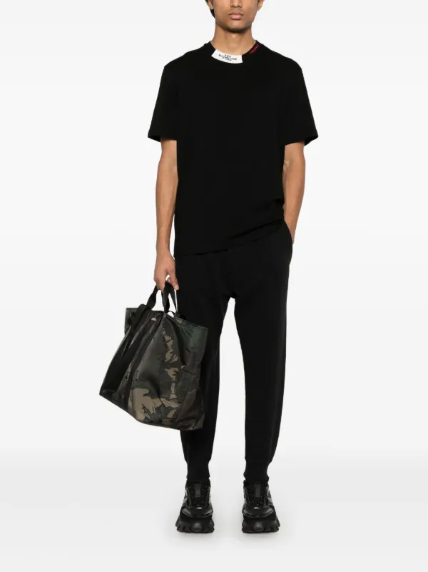 【関税込 日本発送】DSQUARED2 トラックパンツ ブラック DSQUARED2 トラックパンツ | ブラック | FARFETCH JP