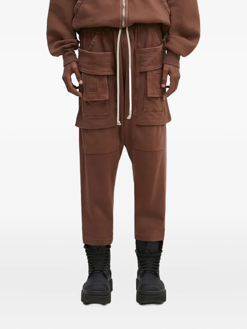 Rick Owens DRKSHDW Broek met verlaagd kruis en trekkoord Bruin