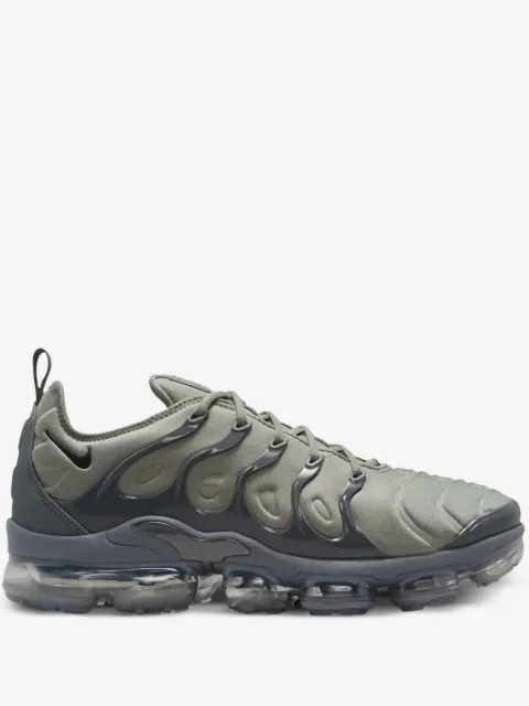 Nike Air VaporMax Plus sneakers