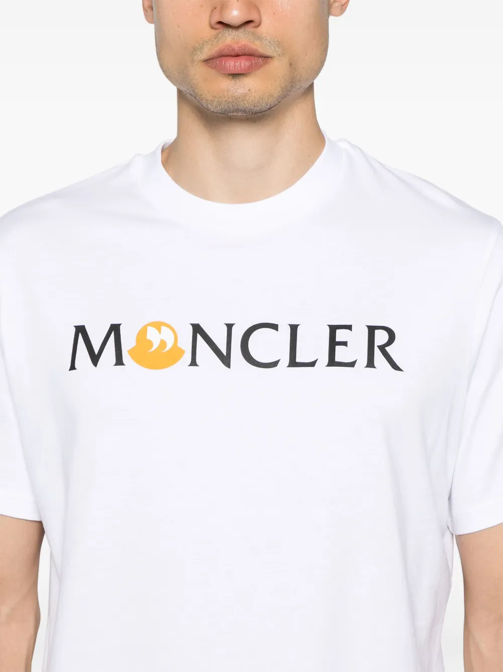 Moncler T-shirt met logoprint Wit