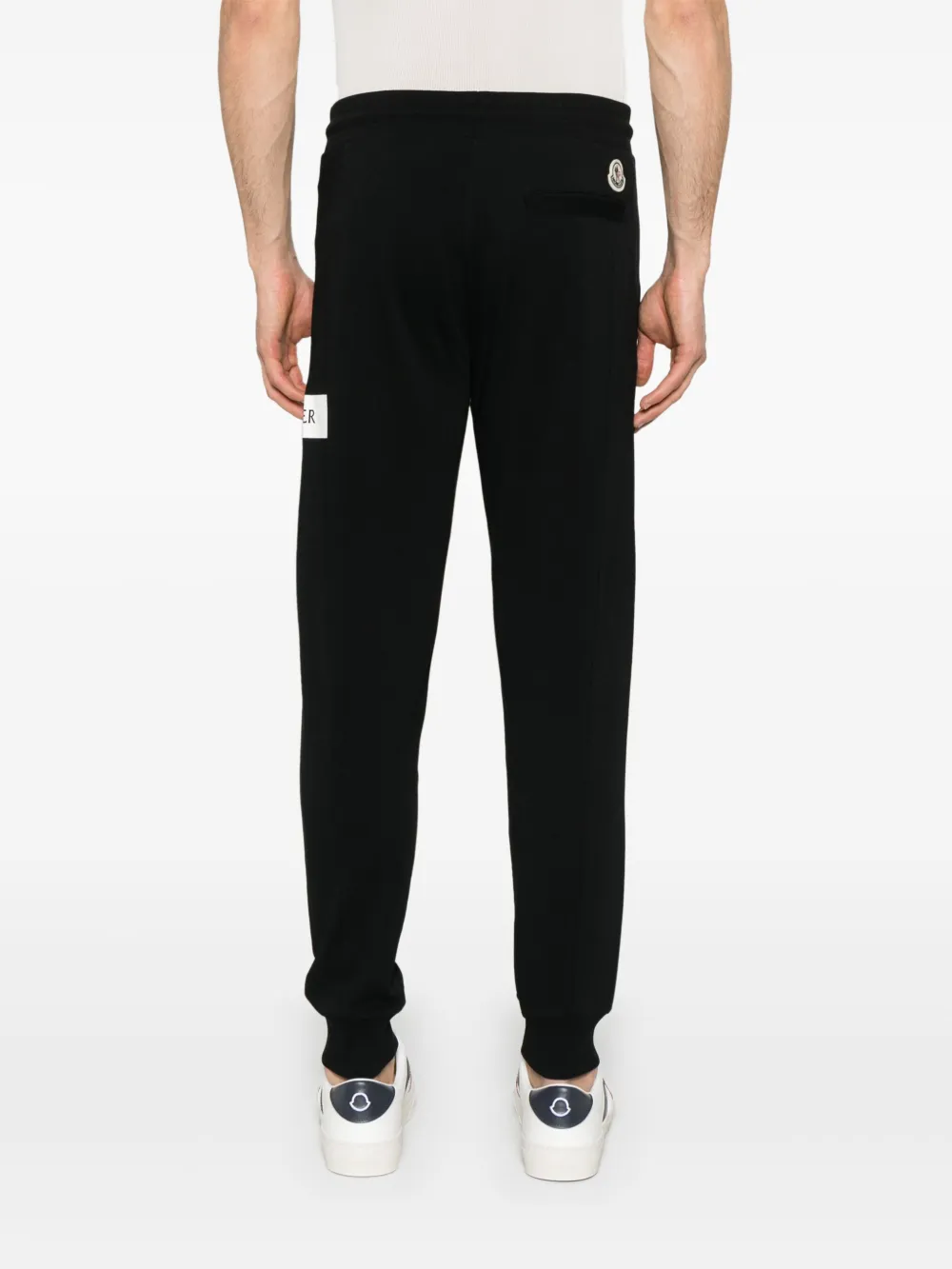 Moncler Trainingsbroek met logo-reliëf Zwart