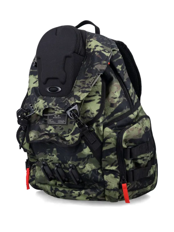 【関送無料】 Oakley Bathroom Sink RC バックパック Oakley Bathroom Sink Rc Backpack - Blackout | Oakley® US