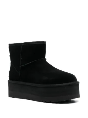UGG Classic Mini Dipper Boots | Black | FARFETCH