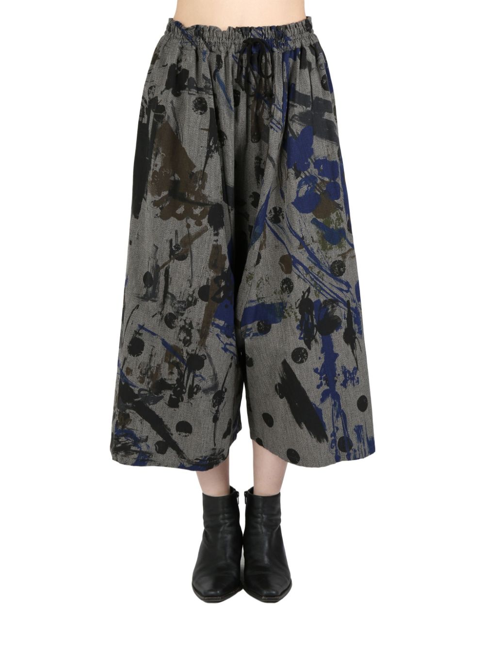 Y's abstract-print cropped trousers - Blue