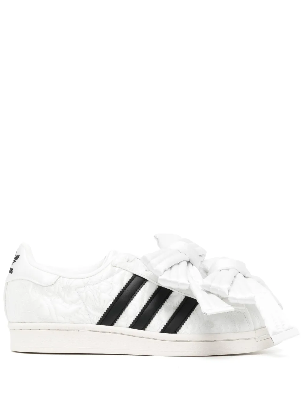 Adidas x CAROLINE HU Superstar sneakers Wit