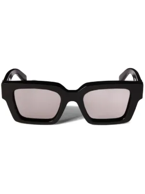 Ambush Eyewear オーバルフレーム サングラス | ブラック | FARFETCH JP